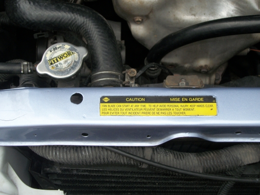 ขาย Nissan Sunny  B14 เกียร์ธรรมดา สถาพรถบ้านสวยๆครับ