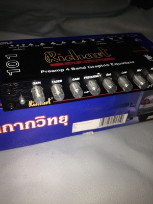 ขายปรีแอมป์ Richart 101 USA  4 Band สภายสวยๆราคาถูก 1400.-