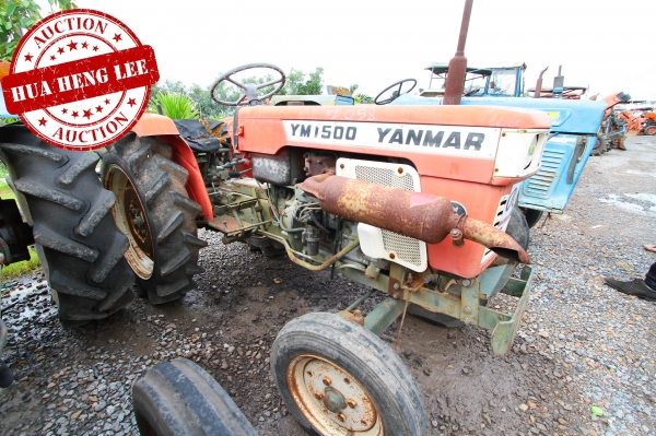 AUC 6 Code 004  แทรกเตอร์  Yanmar  ราคา เริ่มต้นการประมูล 30,000 บาท