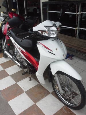 รถสวย ประหยัดน้ำมัน Wave 110 i ใหม่ล่าสุด สีขาว แดง ราคาถูก