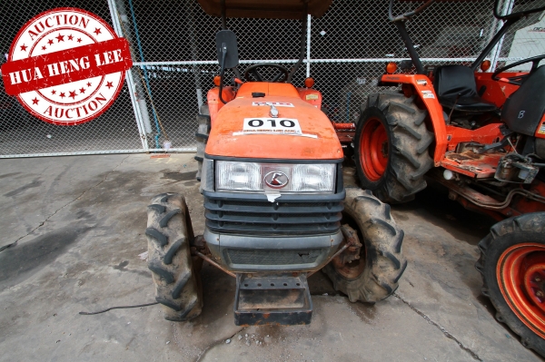 AUC 6 Code 010  แทรกเตอร์  KUBOTA L3408+RX162 ราคา เริ่มต้นการประมูล 130,000 บาท