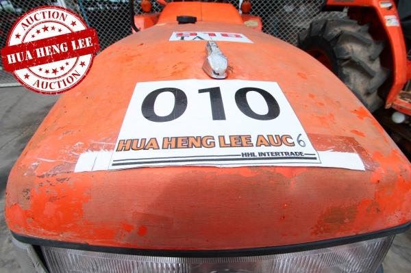 AUC 6 Code 010  แทรกเตอร์  KUBOTA L3408+RX162 ราคา เริ่มต้นการประมูล 130,000 บาท