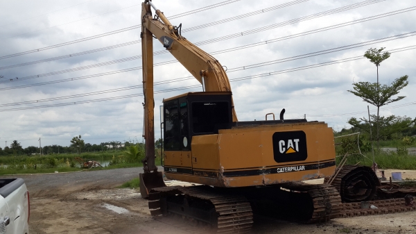 CAT E120B