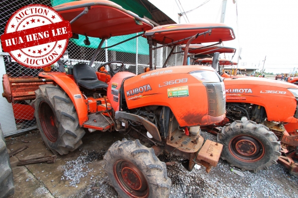 AUC 6 Code 012  แทรกเตอร์  KUBOTA L3608+RX162D ราคา เริ่มต้นการประมูล 210,000 บาท