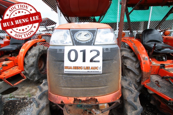 AUC 6 Code 012  แทรกเตอร์  KUBOTA L3608+RX162D ราคา เริ่มต้นการประมูล 210,000 บาท