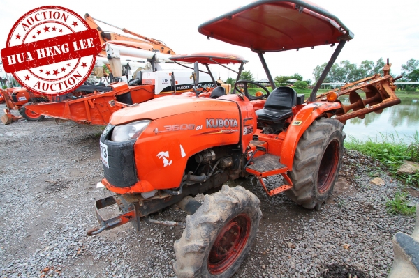 AUC 6 Code 013  แทรกเตอร์  KUBOTA L3608+DH226D-H ราคา เริ่มต้นการประมูล 215,000 บาท