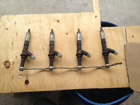 ขายหัวฉีด 4ja1 2500 เทอร์โบ