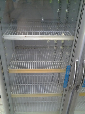 ขายตู้เย็นมือสองจ้า ใช้งานได้ปรกติแน่นอน ขายตู้เย็นมือสองจ้า ใช้งานได้ปรกติแน่นอน