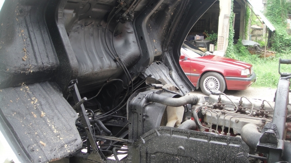 HINO ฃุปเปอร์เสี่ย 117แรง ยาว5.50ม.  เครื่องดี คัสฃีสวยจัด