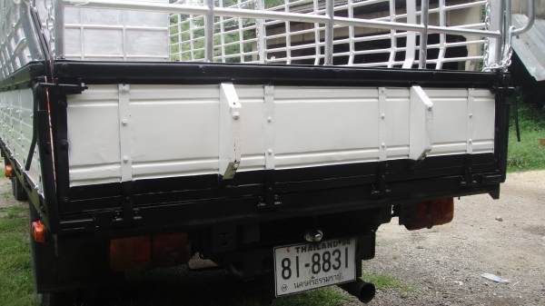 HINO ฃุปเปอร์เสี่ย 117แรง ยาว5.50ม.  เครื่องดี คัสฃีสวยจัด