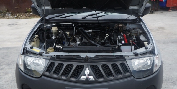 MITSUBISHI TRITON ตอนเดียว ปี 2007 รถสวย พวงมาลัยพาวเวอร์ แอร์เย็น เครื่องเดิมแน่นๆ ช่วงล่างดี รถขับดีมาก มีแม็กไลเนอร์ ภายในสภาพสวย สีสวย รถพร้อมใช้งาน จัดไฟแนนได้