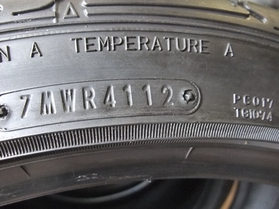 ยาง Dunlop 225/40/18 ปี 12