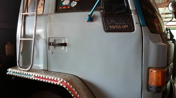 **1,270,000 บ.ต่อรอง**ขาย10ล้อ2เพลาดั้ม "นางฟ้า195" ISUZU ROCKY FVZ32MZPR 6HE1 BOINTER นางฟ้าแท้ เครื่อง 6HE1-195 Bointer เกียร์เดิม ZF เครื่องแห้งๆ แน่นๆ แรงดี เกียร์ดีไม่มีหลุด ช่วงล่างเดิม คัสซีดีเดิม ไม่ปะไม่ดาม กระบะดั้มเนียมเกษตรสภาพสวย พื **1,270,000 บ.ต่อรอง**ขาย10ล้อ2เพลาดั้ม "นางฟ้า195" ISUZU ROCKY FVZ32MZPR 6HE1 BOINTER นางฟ้าแท้ เครื่อง 6HE1-195 Bointer เกียร์เดิม ZF เครื่องแห้งๆ แน่นๆ แรงดี เกียร์ดีไม่มีหลุด ช่วงล่างเดิม คัสซีดีเดิม ไม่ปะไม่ดาม กระบะดั้มเนียมเกษตรสภาพสวย พื