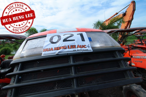 AUC 6 Code 021  แทรกเตอร์  KUBOTA L4508+RX180F ราคา เริ่มต้นการประมูล 195,000 บาท
