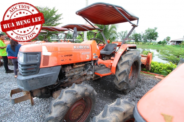 AUC 6 Code 024  แทรกเตอร์  KUBOTA L4508+RX180F ราคา เริ่มต้นการประมูล 195,000 บาท