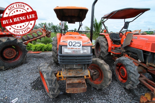 AUC 6 Code 025  แทรกเตอร์  KUBOTA L4508+RX180 ราคา เริ่มต้นการประมูล 190,000 บาท