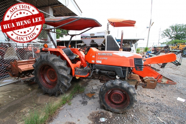 AUC 6 Code 026  แทรกเตอร์  KUBOTA L4508+RX180 ราคา เริ่มต้นการประมูล 195,000 บาท