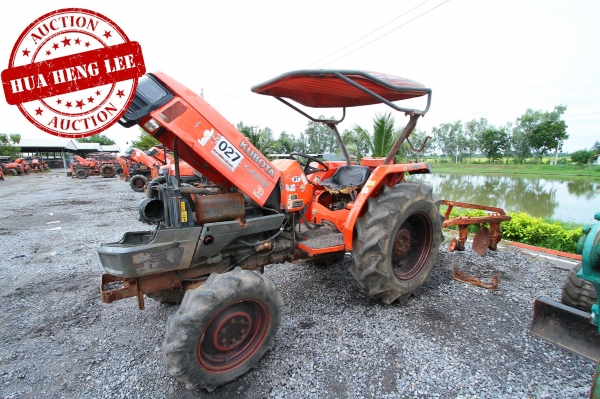 AUC 6 Code 027  แทรกเตอร์  KUBOTA L4508+DP224F ราคา เริ่มต้นการประมูล 182,000 บาท