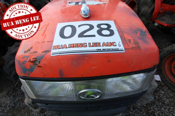 AUC 6 Code 028  แทรกเตอร์  KUBOTA L4508+RX180F ราคา เริ่มต้นการประมูล 195,000 บาท