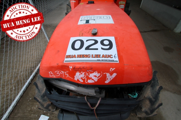 AUC 6 Code 029  แทรกเตอร์  KUBOTA L4508+RX180F ราคา เริ่มต้นการประมูล 195,000 บาท