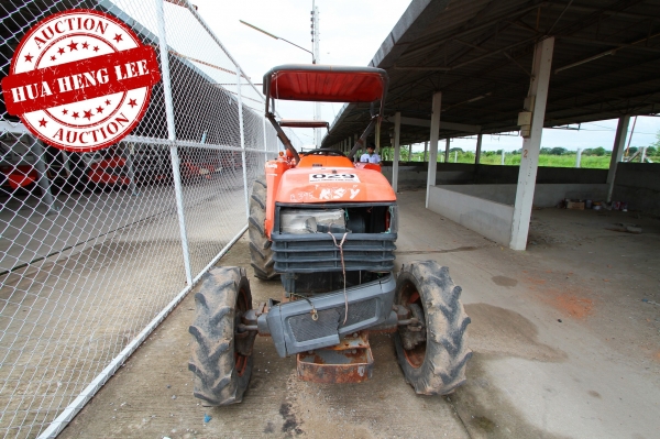 AUC 6 Code 029  แทรกเตอร์  KUBOTA L4508+RX180F ราคา เริ่มต้นการประมูล 195,000 บาท