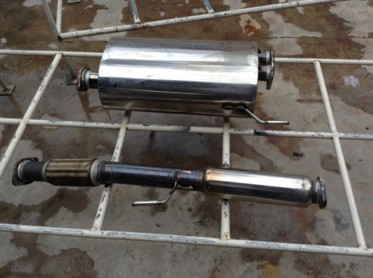 ขายท่อสูตรรถยนต์ TOYOTA รุ่น Granvia 3.4L ปี 2000