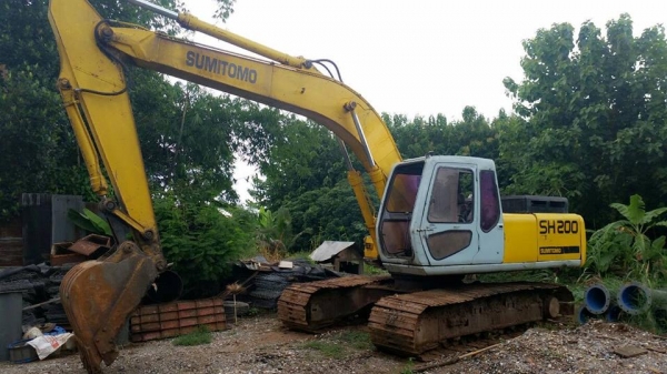 รถแบคโฮ SUMITOMO SH200-A1 รถพร้อมใช้งาน มีทะเบียนครบ