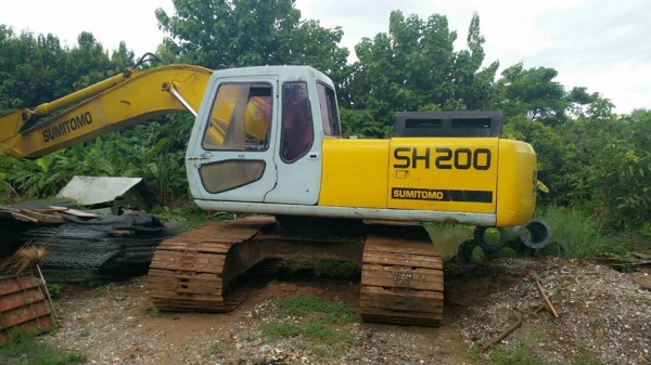 รถแบคโฮ SUMITOMO SH200-A1 รถพร้อมใช้งาน มีทะเบียนครบ