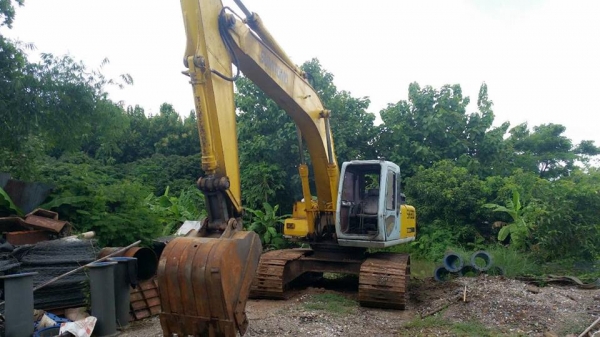 รถแบคโฮ SUMITOMO SH200-A1 รถพร้อมใช้งาน มีทะเบียนครบ