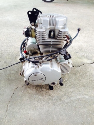 ขายเครื่อง 150 สูบตั้ง