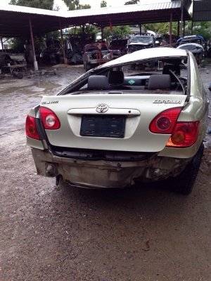 ซากออติดเครื่อง1600 ตัวJท๊อป  ปี 02 ติดเครื่องขับได้ หรือเเยกขายอะไหลทุกชิ้น