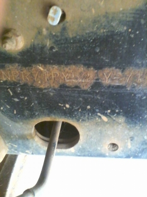 ขาย6ล้อ NPR สภาพสวยพร้อมใช้งานยาว5เมตร30 ยางดี เครื่อง130 แรงโบร์ คัสซี่สวย