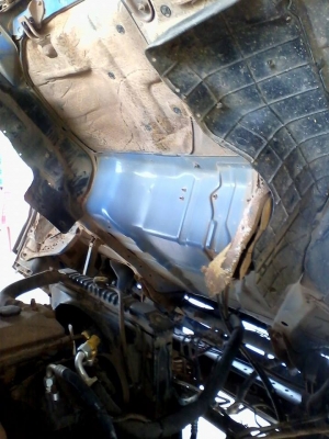 ขาย6ล้อ NPR สภาพสวยพร้อมใช้งานยาว5เมตร30 ยางดี เครื่อง130 แรงโบร์ คัสซี่สวย