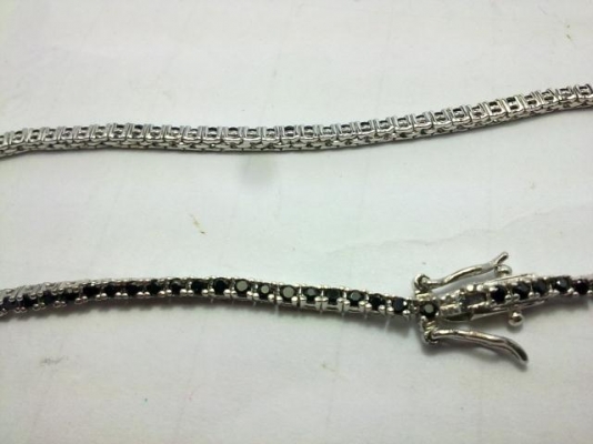 สร้อยข้อมือเงินประดับพลอย2เส้น