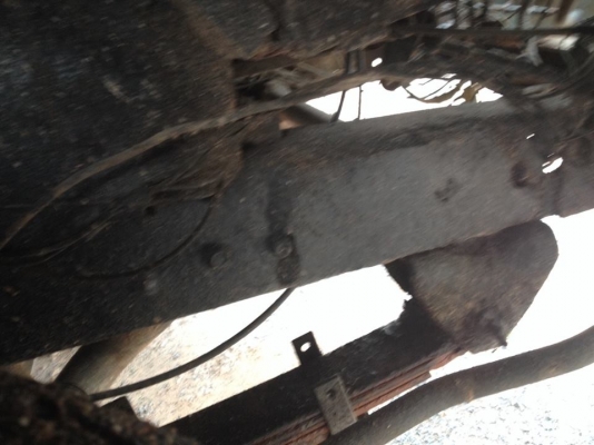 ***ขายแล้วครับขอบคุณ Truck2hand<ถูกๆจัดให้ ร่วมสู้ด้วยกัน พี่น้องครับ !!>>ขาย6ล้อ ราคาเบาๆ ISUZU KS 110 4BD1 หัวยกไม่ได้ เครื่องเดิม เกียร์เดิม แปลงเกียร์สั้นสายแล้ว เครื่อง4BD1-110ฝาขาวยอดนิยม แห้งๆแน่นดี แรงดี อึด ไม่จุกจิก เกียร์สายเข้าง่ายไม่