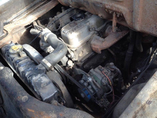 ***ขายแล้วครับขอบคุณ Truck2hand<ถูกๆจัดให้ ร่วมสู้ด้วยกัน พี่น้องครับ !!>>ขาย6ล้อ ราคาเบาๆ ISUZU KS 110 4BD1 หัวยกไม่ได้ เครื่องเดิม เกียร์เดิม แปลงเกียร์สั้นสายแล้ว เครื่อง4BD1-110ฝาขาวยอดนิยม แห้งๆแน่นดี แรงดี อึด ไม่จุกจิก เกียร์สายเข้าง่ายไม่