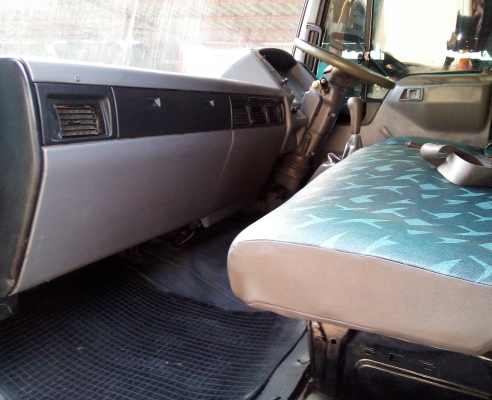 6 ล้อกลาง  HINO  *สมอเงิน*  FC4J 140 แรงม้า * ยาว 5.50 ม. * รถสวยเดิม+สวยจริง_สภาพพร้อมใช้งาน * รถห้างแท้ * มีเล่มพร้อมโอน *