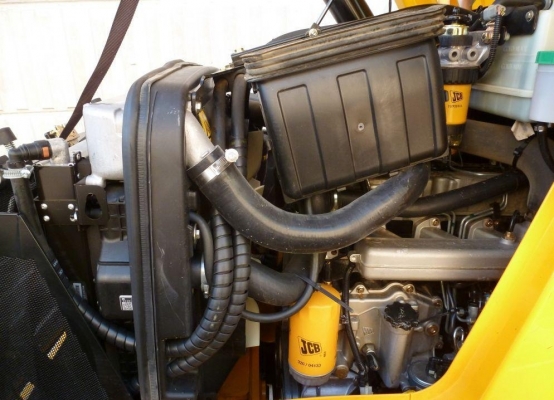 JCB 4CX