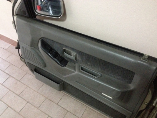 ประตู MU WIZARD ของครบๆสภาพสวยๆเก่าญี่ปุ่นใส่ดราก้อน มังกรได้เรยครับ