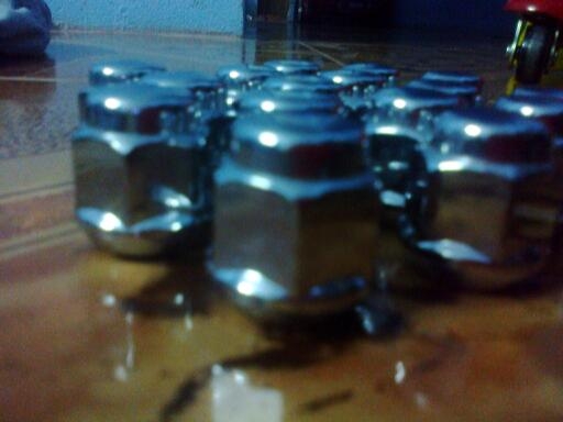 น็อตแท้แบบศูนย์ใหม่วิ้งๆทุกตัวขอรถเก๋งฮอนด้าชุด16ตัวๆละ50บาท