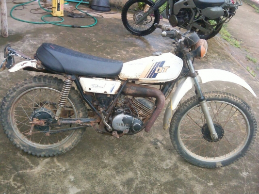 ขาย dt 100 มีทะเบียน สภาพตามรูป