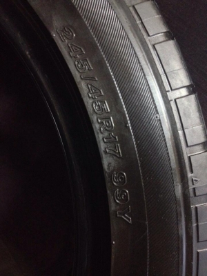 ยาง bridgestone potenza 225-45-17 หนึ่งคู่ กับ 245-45-17 หนึ่งคู่ ปี 12