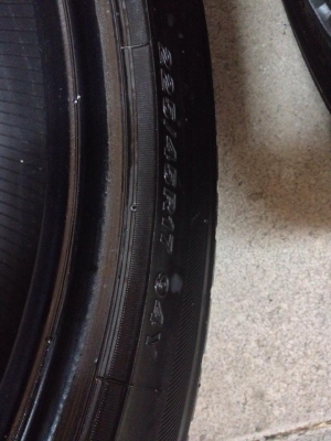 ยาง bridgestone potenza 225-45-17 หนึ่งคู่ กับ 245-45-17 หนึ่งคู่ ปี 12