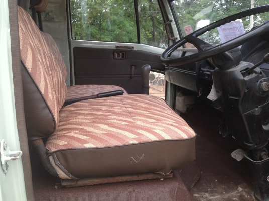 ขายสด  ผ่อน หกล้อ  KM  779   เครื่องแน่น ๆ 117HP