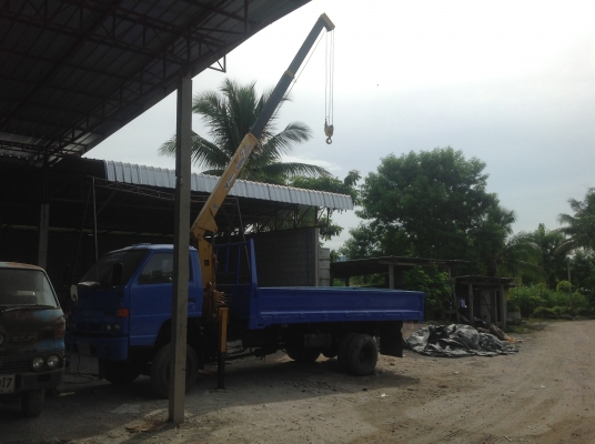 ขายสด  ผ่อน หกล้อ  KM  779   เครื่องแน่น ๆ 117HP