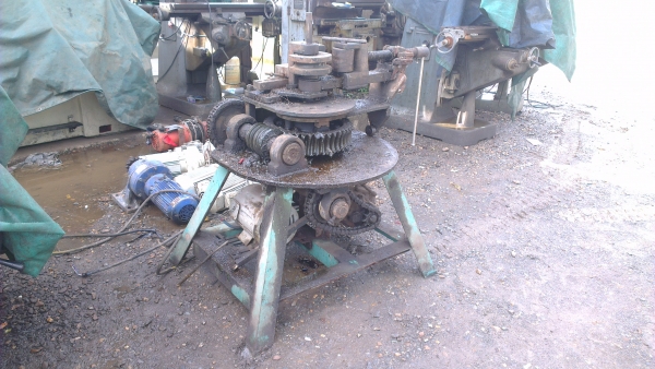 Sell> ขายเครื่องดัด/แป๊ป มีลูกดัด อุปกรณ์ครบ มอเตอร์ 3 แรง 3 เฟส พร้อมใช้งาน กำแพงแสน นครปฐมครับ