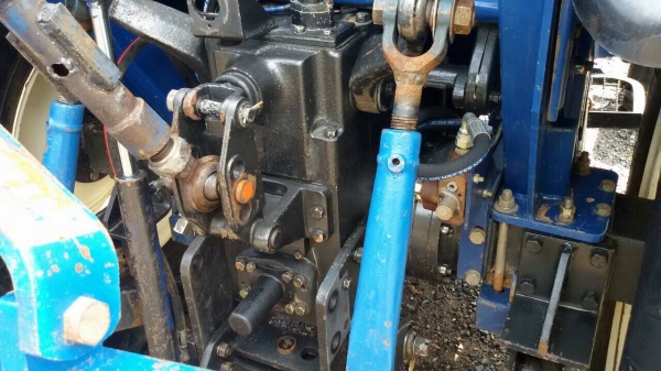 ปัญญาแทรคเตอร์มาแล้ว...จัดมาให้ครับ รถแทรคเตอร์ ยูโรแทรคu ยูโร 55DI ใบมีด พร้อมผานบุก4CMT รถไร่คับ ทำงาน 1199ชม.สภาพเดิมๆ