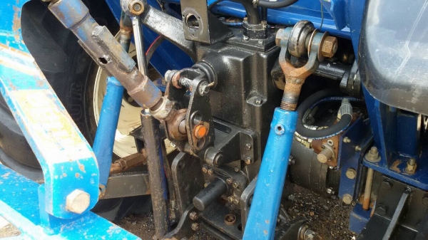 ปัญญาแทรคเตอร์มาแล้ว...จัดมาให้ครับ รถแทรคเตอร์ ยูโรแทรคu ยูโร 55DI ใบมีด พร้อมผานบุก4CMT รถไร่คับ ทำงาน 1199ชม.สภาพเดิมๆ