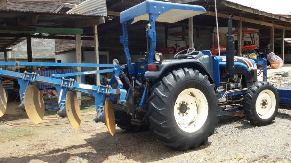 ปัญญาแทรคเตอร์มาแล้ว...จัดมาให้ครับ รถแทรคเตอร์ ยูโรแทรคu ยูโร 55DI ใบมีด พร้อมผานบุก4CMT รถไร่คับ ทำงาน 1199ชม.สภาพเดิมๆ