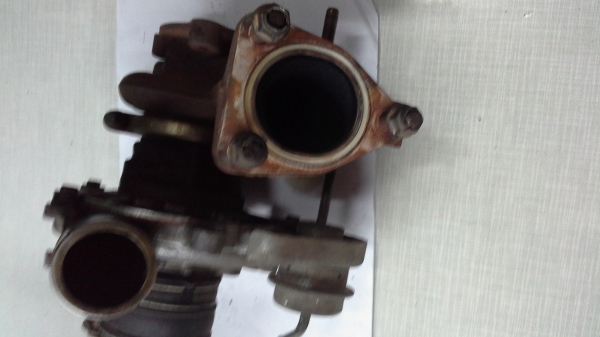 ขายเทอรโบวีโก้เครื่อง2500คอมอินเตอรบนครับ